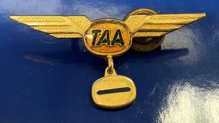 (image for) CABIN CREW WINGS: "T.A.A. (1 Bar)"